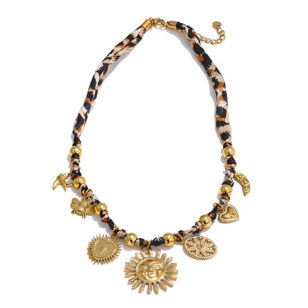Collier bandana