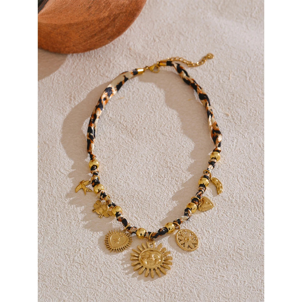 Collier bandana
