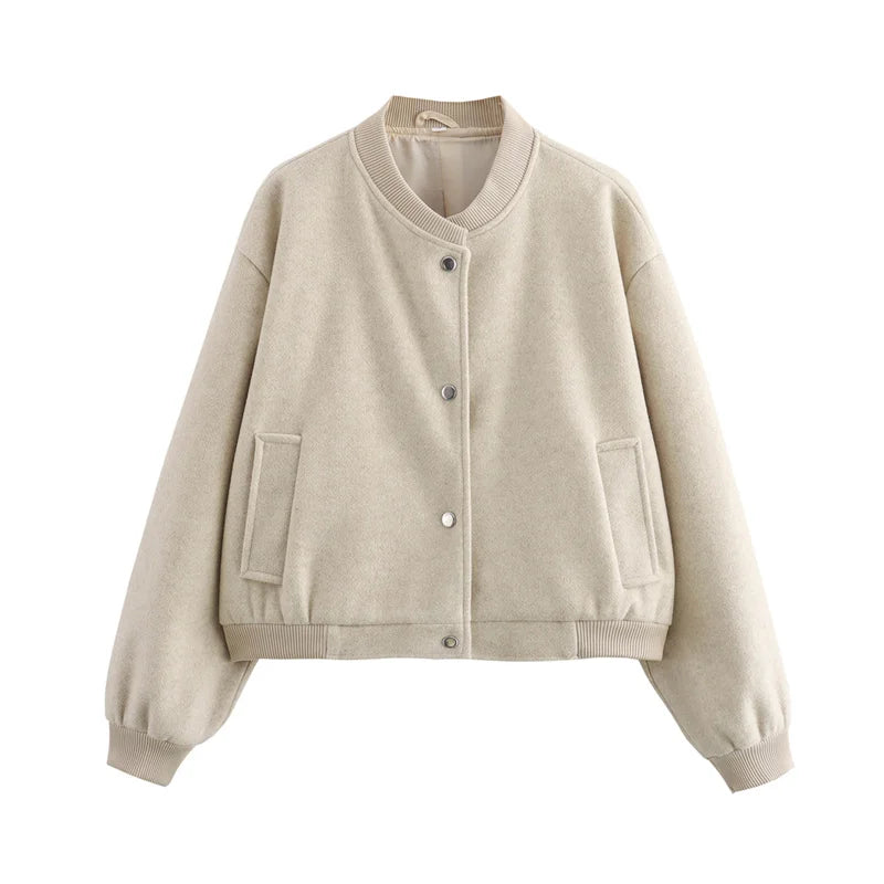 Bombers léger avec col côtelé, parfait pour un look casual et moderne.
