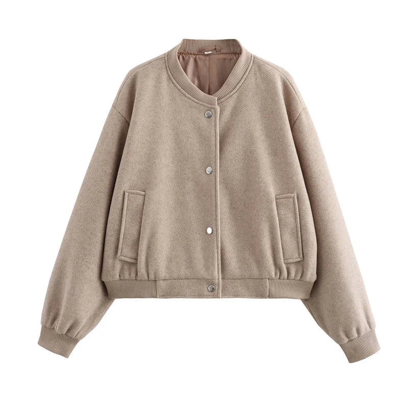 Bombers léger avec col côtelé, parfait pour un look casual et moderne.