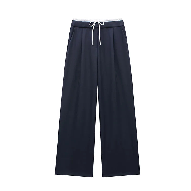 Pantalon tailleur femme marine, coupe droite et élégante pour un look formel.
