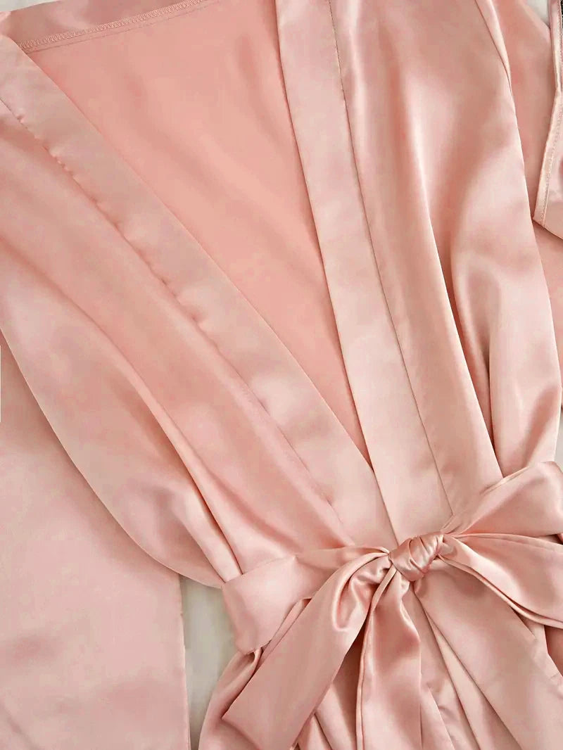 pyjama femme satin rose, ensemble de nuit élégant, lingerie de luxe féminine