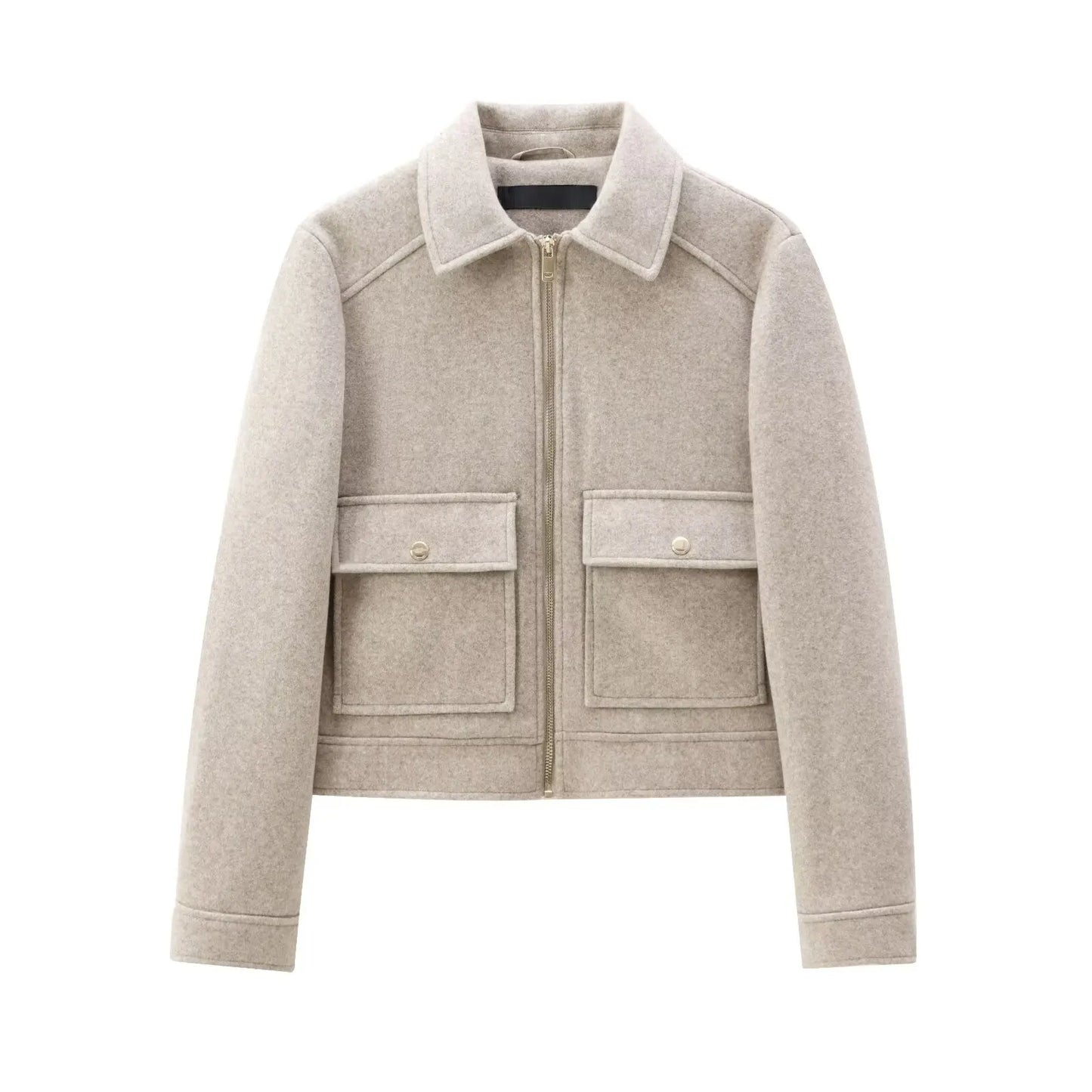 Veste courte en laine creme, style moderne et facile à associer.