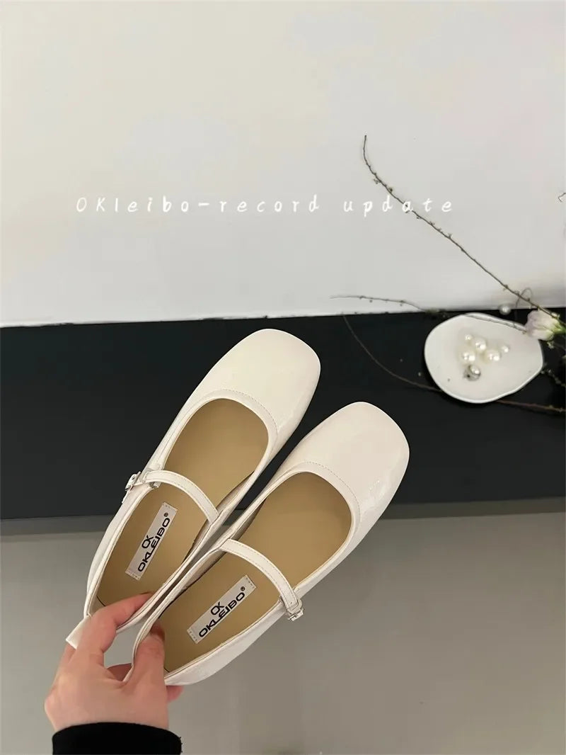 Ballerines vernis CLARA